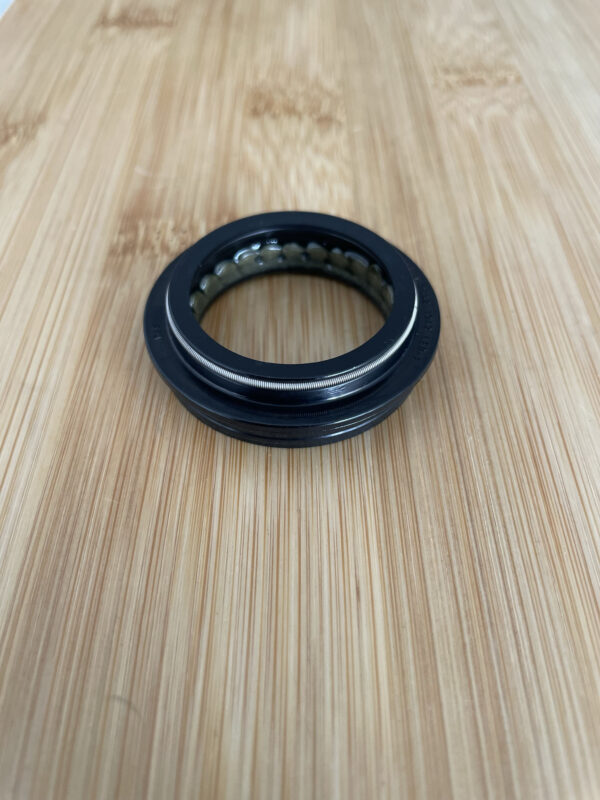 Dust Seal, 32mm, WSS model, Flange, LFD, 20pcs