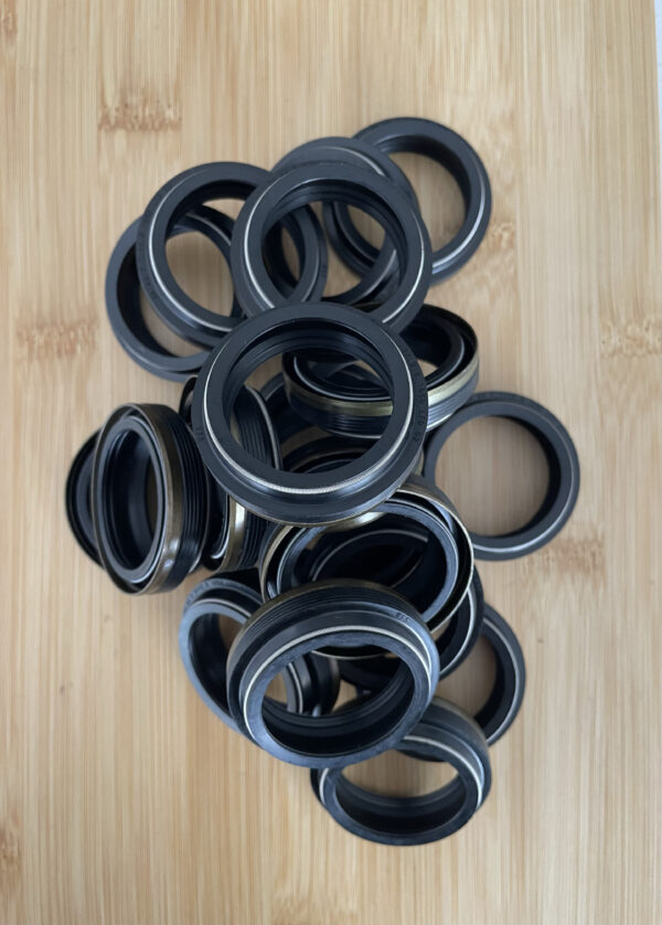 Dust Seal, 34mm, WSS model, LFD, Black, 1 unidad