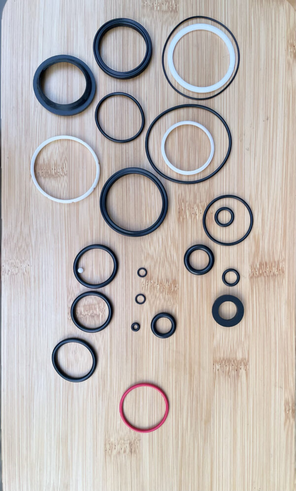 RockShox, Deluxe Air Can/Damper Seal Kit, C1, Black, 1 set