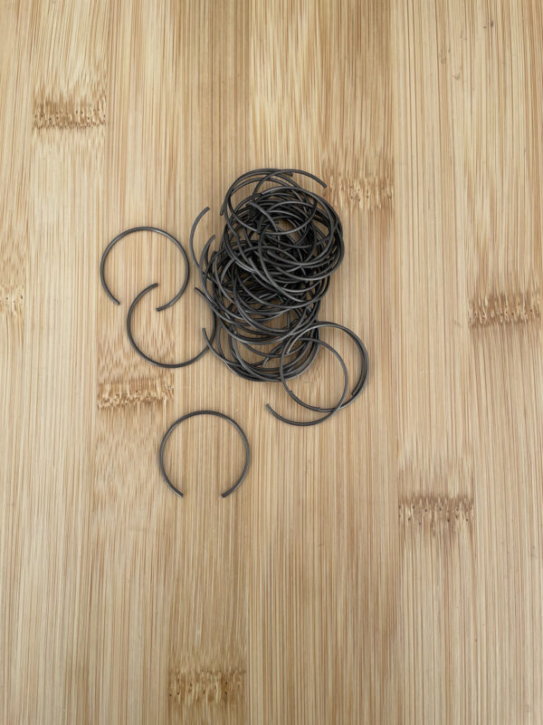 Micro Brain, End Cap C-clip, 1 unidad