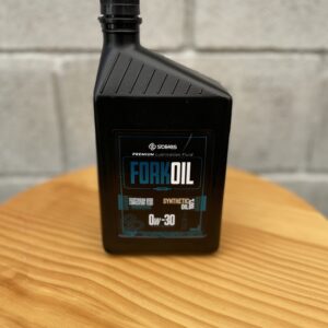 FORKOIL 0w-30 100% SYNTHETIC - Frasco 1L | 33.81 fl.oz Recommended for sliding control of Yari, Lyrik and Pike models from the RockShox brand. Box with 4 unit